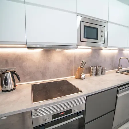 Amanda 4 Bedrooms Jacuzzi And Heated Pool Pool Table Great House * Puerto del Carmen