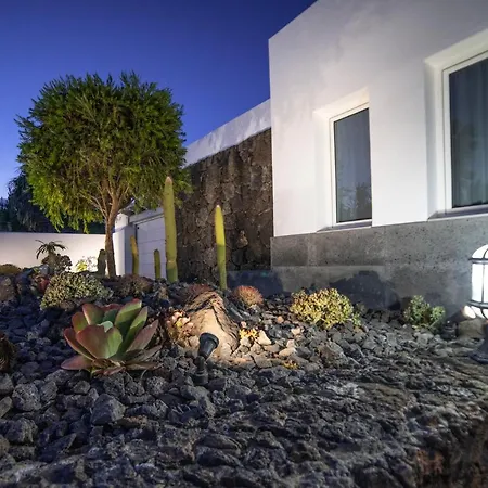 Ananda Puerto Del Carmen Lanzarote Villa *